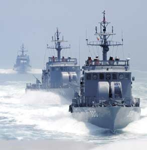 Hàn Quốc lần đầu tiên tổ chức tập trận quốc tế theo PSI - 1 Hàn Quốc lần đầu tiên tổ chức tập trận quốc tế theo PSI - 1