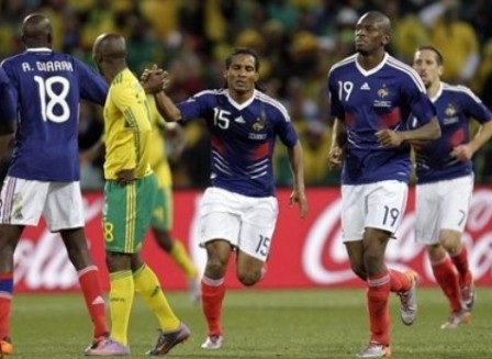 Thua nốt Nam Phi, “Gà trống” Pháp ê chề về nước - 3