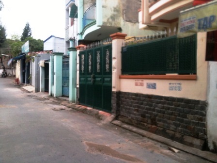 Liều lĩnh đâm người tứ tung, tên trộm vẫn bị tóm - 1 Liều lĩnh đâm người tứ tung, tên trộm vẫn bị tóm - 1