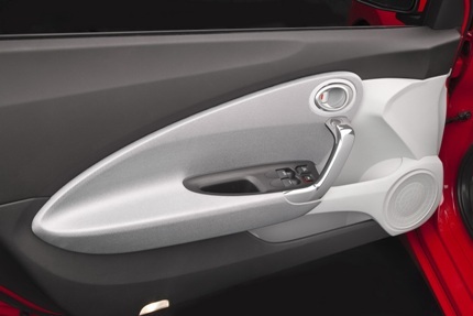 Honda CR-Z “tấn công” thị trường xe hybrid - 10