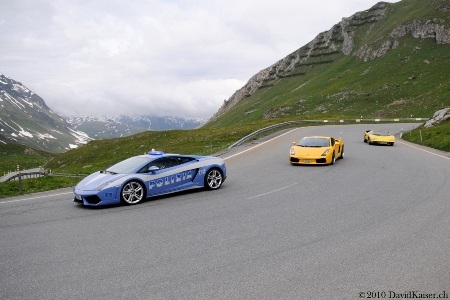 Đội hình Lamborghini vượt núi Alps - 1 Đội hình Lamborghini vượt núi Alps - 1