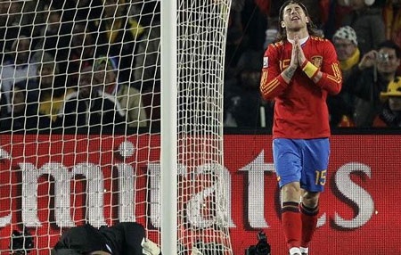 Những khoảnh khắc đáng nhớ lượt trận đêm qua - 12 Những khoảnh khắc đáng nhớ lượt trận đêm qua - 12