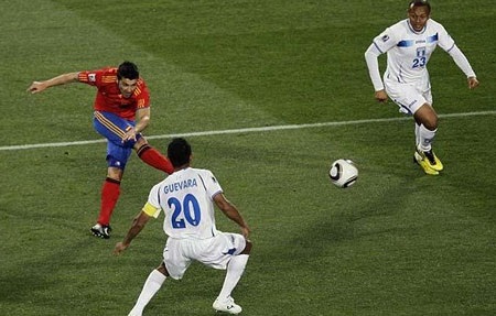 Những khoảnh khắc đáng nhớ lượt trận đêm qua - 14 Những khoảnh khắc đáng nhớ lượt trận đêm qua - 14