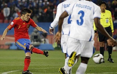 Những khoảnh khắc đáng nhớ lượt trận đêm qua - 15 Những khoảnh khắc đáng nhớ lượt trận đêm qua - 15