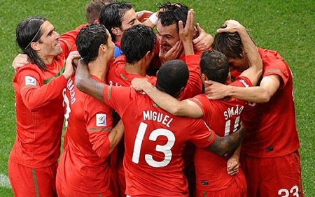 Những khoảnh khắc đáng nhớ lượt trận đêm qua - 10 Những khoảnh khắc đáng nhớ lượt trận đêm qua - 10