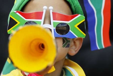Kèn vuvuzela Nam Phi và sự “góp mặt” của Trung Quốc - 1 Kèn vuvuzela Nam Phi và sự “góp mặt” của Trung Quốc - 1