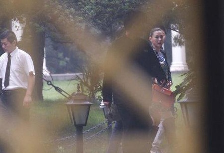 Trương Bá Chi “túc tắc” trở lại làng giải trí  - 3