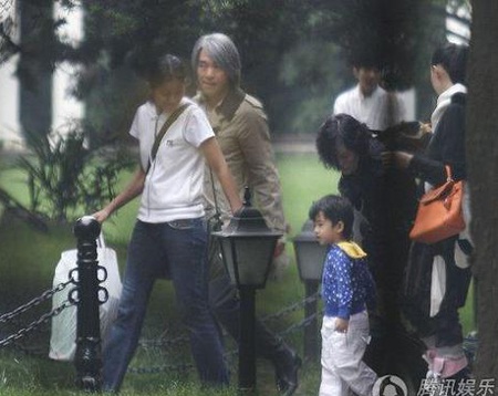 Trương Bá Chi “túc tắc” trở lại làng giải trí  - 5