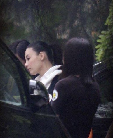 Trương Bá Chi “túc tắc” trở lại làng giải trí  - 6