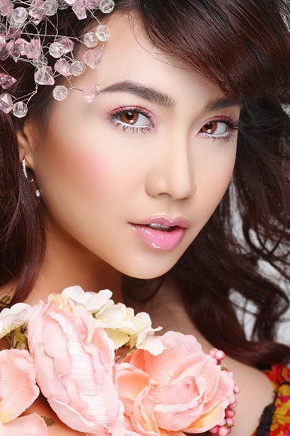 Đinh Ngọc Diệp xem World Cup 2010 vì... Messi - 2 Đinh Ngọc Diệp xem World Cup 2010 vì... Messi - 2