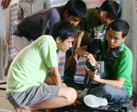 “Đầm lầy bạc” - thế giới của đồng tiền tội lỗi - 4 “Đầm lầy bạc” - thế giới của đồng tiền tội lỗi - 4