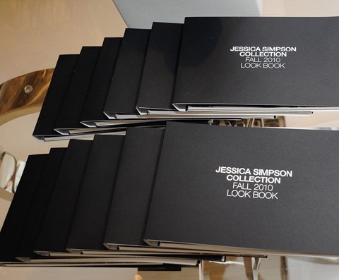 Ghé thăm shop thời trang của Jessica Simpson - 8 Ghé thăm shop thời trang của Jessica Simpson - 8