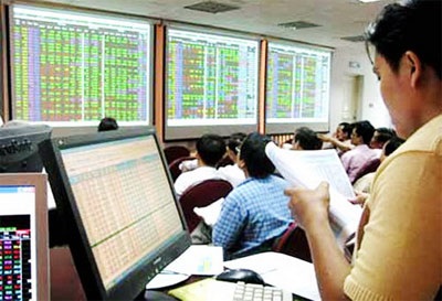 VN-Index giảm gần 7 điểm xuống 505 điểm - 1 VN-Index giảm gần 7 điểm xuống 505 điểm - 1