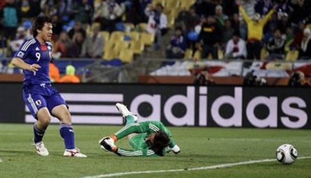 Đả bại “lính chì”  Đan Mạch, Nhật Bản giành vé đi tiếp đầy thuyết phục - 3