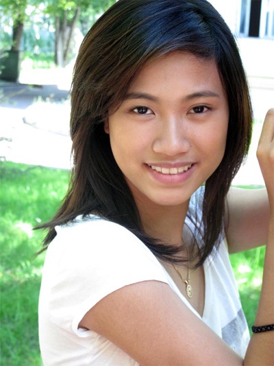 Lộ diện người đẹp Việt tại SNG - 9