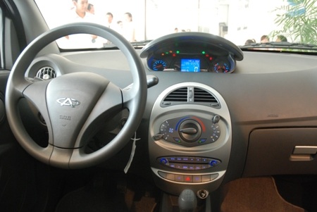 “Cuộc chiến” xe nhỏ - 5