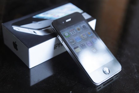 Gặp iPhone 4 đầu tiên tại Việt Nam - 12 Gặp iPhone 4 đầu tiên tại Việt Nam - 12