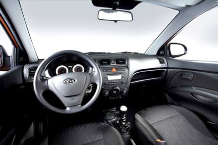 “Cuộc chiến” xe nhỏ - 6