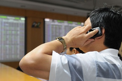 Thị trường tăng điểm để “làm đẹp” NAV quỹ đầu tư? - 1 Thị trường tăng điểm để “làm đẹp” NAV quỹ đầu tư? - 1