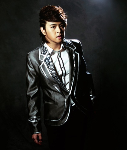 Wanbi Tuấn Anh tái xuất với hình ảnh cá tính hơn - 6