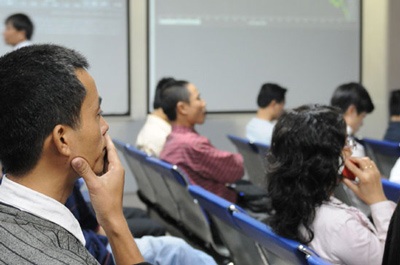 VN-Index vẫn giữ được mốc 440 điểm - 1 VN-Index vẫn giữ được mốc 440 điểm - 1