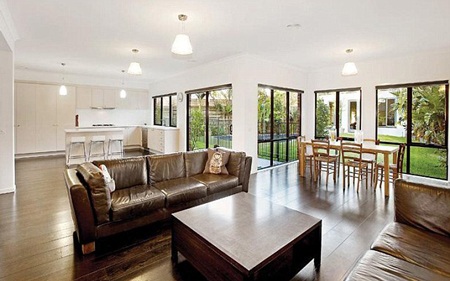 Ghé thăm “tổ ấm” triệu đô của em gái Kylie Minogue - 10 Ghé thăm “tổ ấm” triệu đô của em gái Kylie Minogue - 10