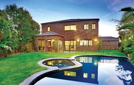 Ghé thăm “tổ ấm” triệu đô của em gái Kylie Minogue - 4 Ghé thăm “tổ ấm” triệu đô của em gái Kylie Minogue - 4