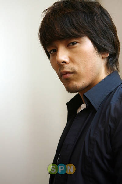 Xem lại những bức hình của tài tử đoản mệnh Park Yong Ha - 29 Xem lại những bức hình của tài tử đoản mệnh Park Yong Ha - 29