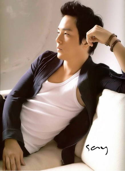 Xem lại những bức hình của tài tử đoản mệnh Park Yong Ha - 18 Xem lại những bức hình của tài tử đoản mệnh Park Yong Ha - 18