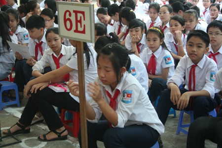 Hơn 500.000 học sinh nộp hồ sơ vào học - 1
