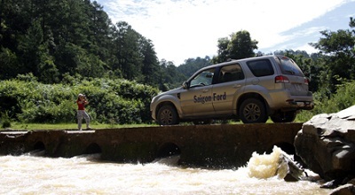 Escape lên rừng xuống biển - 3