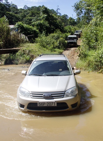 Escape lên rừng xuống biển - 2