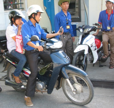 Nghệ An: “Hết “công suất” cùng sĩ tử!”  - 5