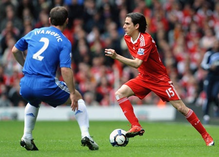 Benayoun rời Liverpool để gia nhập Chelsea - 1