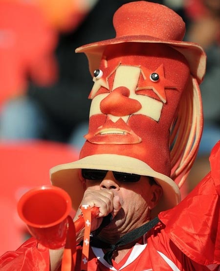 Thời trang mũ "kỳ dị" tại World Cup 2010 - 13 Thời trang mũ "kỳ dị" tại World Cup 2010 - 13