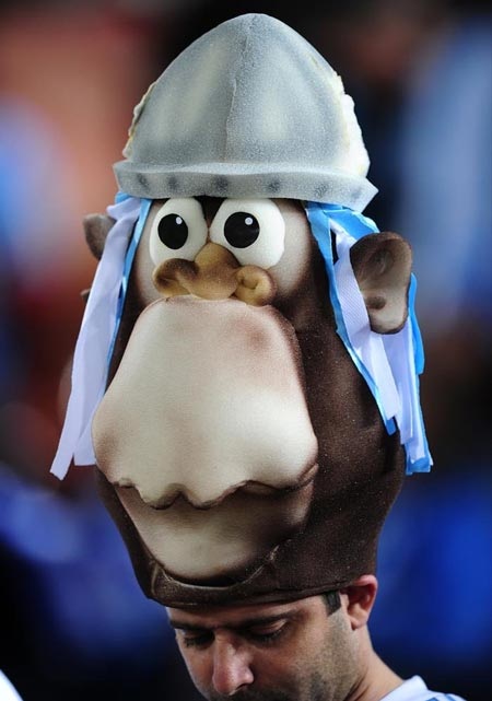 Thời trang mũ "kỳ dị" tại World Cup 2010 - 20 Thời trang mũ "kỳ dị" tại World Cup 2010 - 20