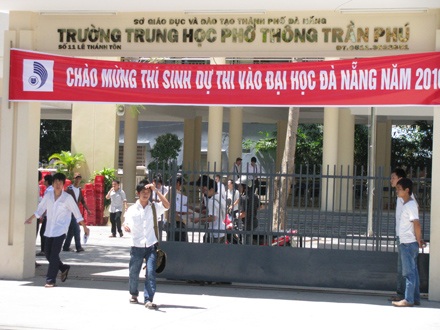 Môn Vật lý: Phổ điểm sẽ ở mức 5-6 - 10 Môn Vật lý: Phổ điểm sẽ ở mức 5-6 - 10