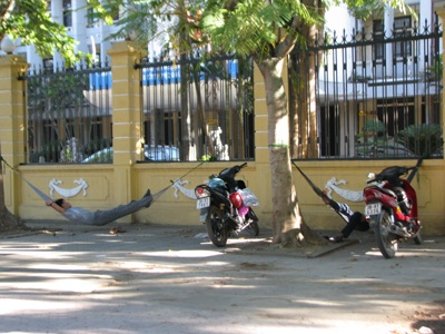 Hôm nay, hơn 600.000 thí sinh bắt đầu “đọ sức” - 18