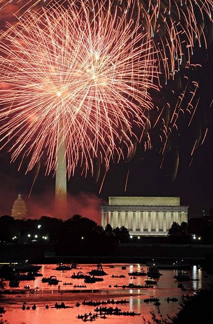 Hé lộ tiệc mừng lễ Độc lập của Tổng thống Obama - 13 Hé lộ tiệc mừng lễ Độc lập của Tổng thống Obama - 13