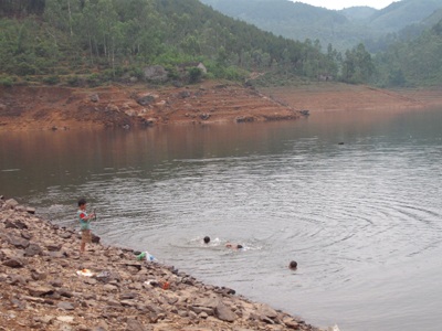 Rình rập những hiểm nguy từ tử thần - 2