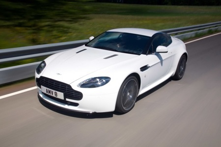 Aston Martin V8 Vantage phiên bản đặc biệt N420 - 2 Aston Martin V8 Vantage phiên bản đặc biệt N420 - 2