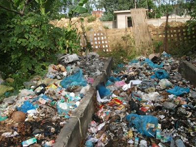 Rùng mình khi “thăm” bãi rác thải của bệnh viện - 5