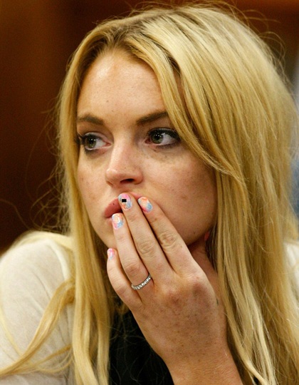 Hé lộ hình ảnh nhà tù nơi Lindsay Lohan bóc lịch - 4