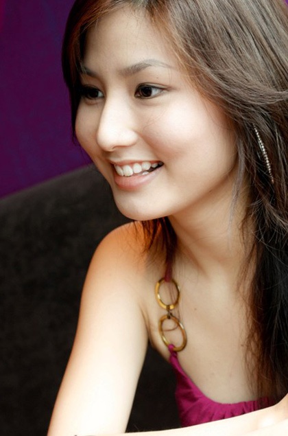Diễm My 9X không muốn bị so sánh với Mai Phương Thúy - 4 Diễm My 9X không muốn bị so sánh với Mai Phương Thúy - 4