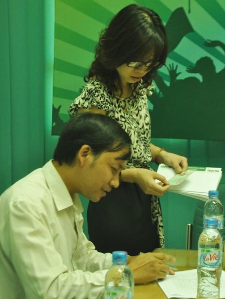 Trao thưởng chương trình “Vui World Cup cùng Dân trí” (đợt 2) - 10