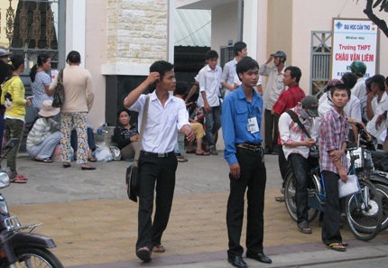Đề Toán khối B và D: “Khó nuốt” - 6 Đề Toán khối B và D: “Khó nuốt” - 6