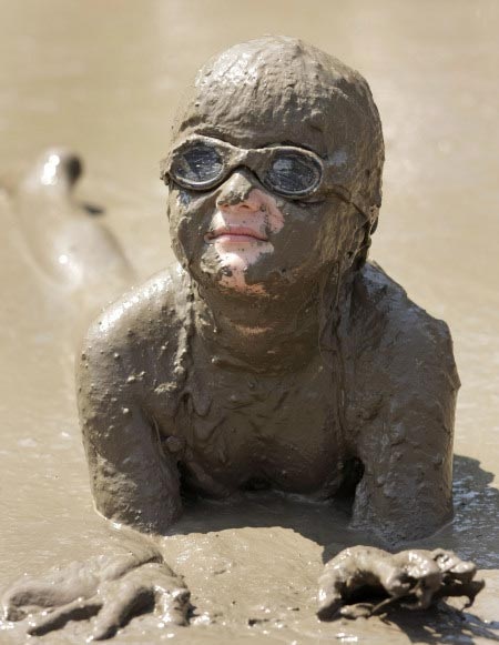 Lễ hội tắm bùn ở Michigan - 4 Lễ hội tắm bùn ở Michigan - 4