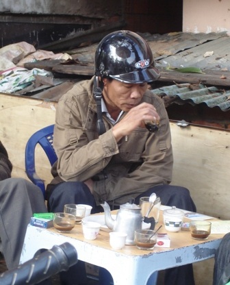 Phụ huynh, thí sinh gặp… lạnh - 3