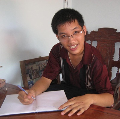 Giấc mơ đỗ ĐH của thí sinh liệt dây thần kinh số 7 - 1