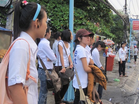 Đề Toán khối B và D: “Khó nuốt” - 3 Đề Toán khối B và D: “Khó nuốt” - 3